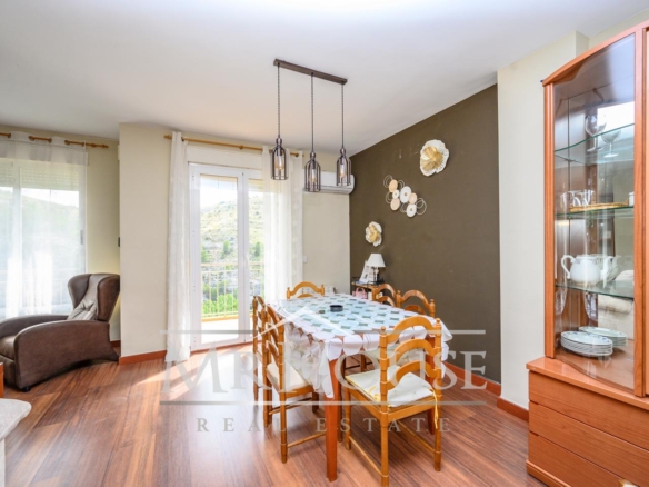 Calle Balcon del Jucar, 02248
