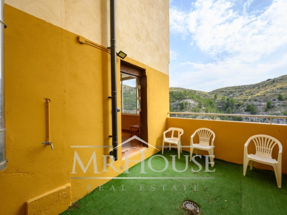 Calle Balcon del Jucar, 02248