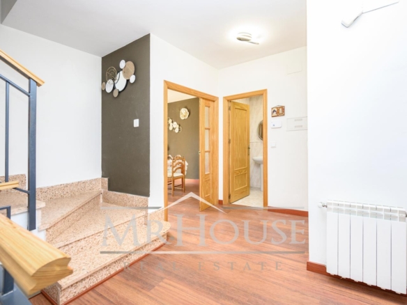 Calle Balcon del Jucar, 02248