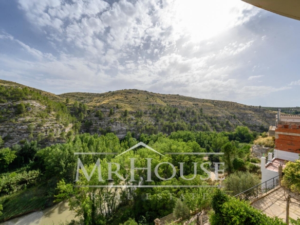Calle Balcon del Jucar, 02248