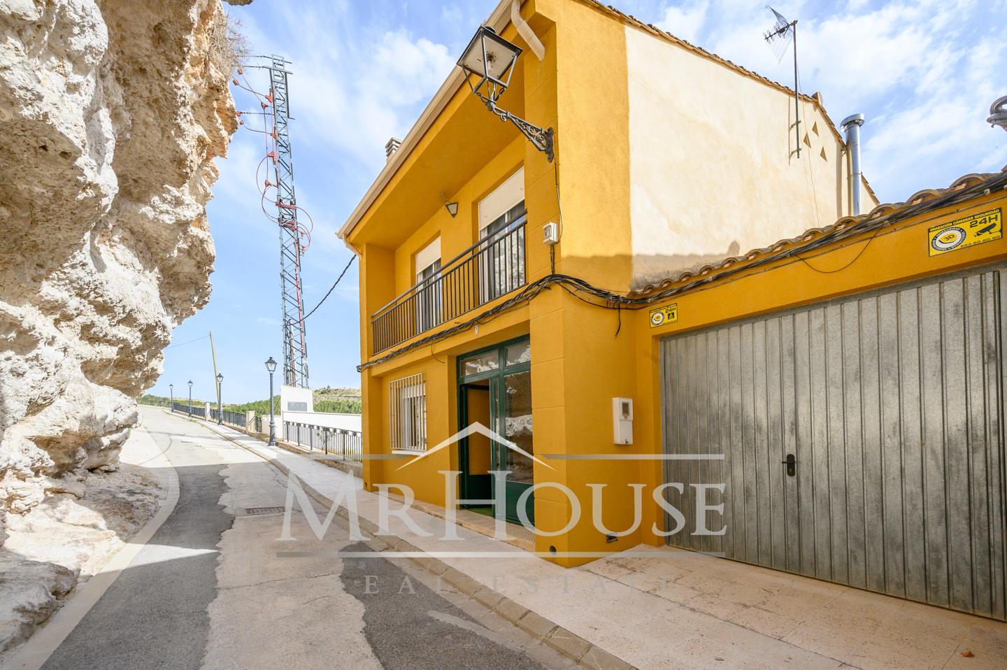 Calle Balcon del Jucar, 02248