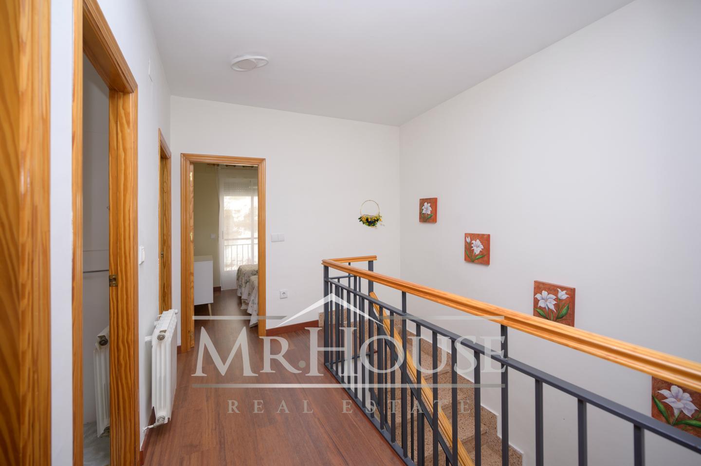 Calle Balcon del Jucar, 02248