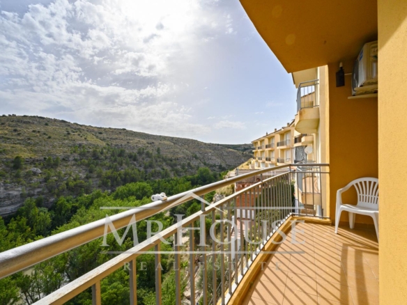 Calle Balcon del Jucar, 02248