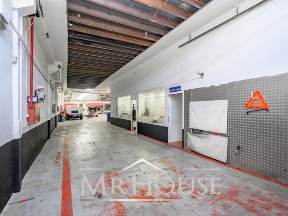 Calle Cormoranes, 28320