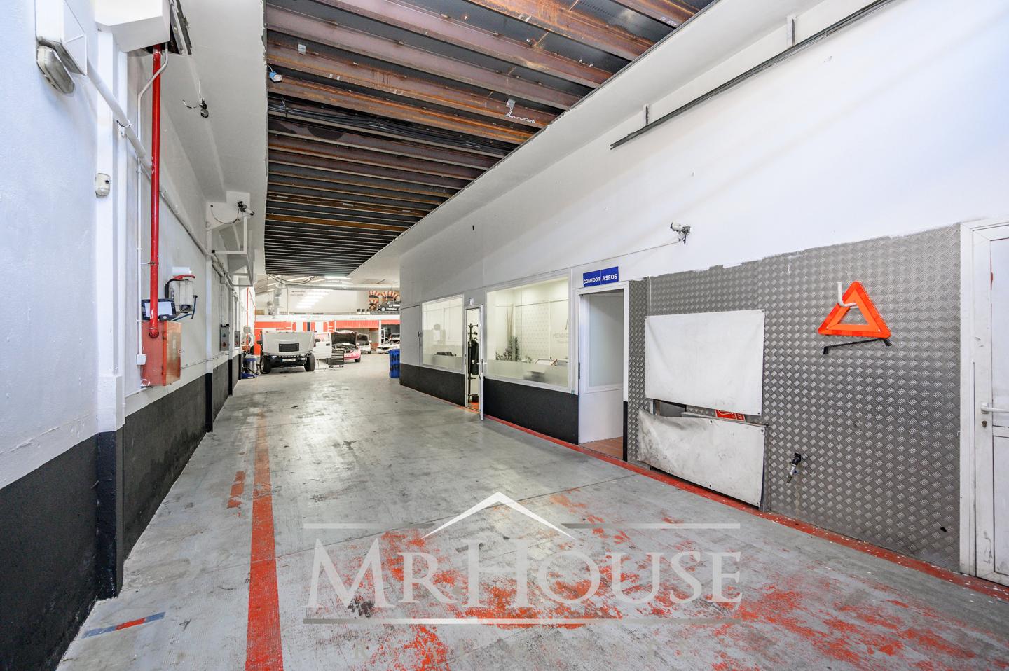 Calle Cormoranes, 28320
