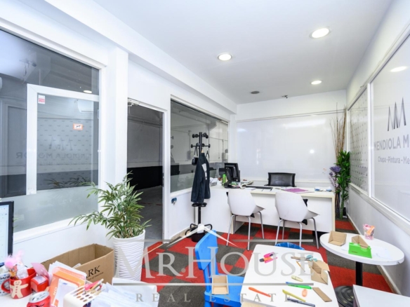 Calle Cormoranes, 28320