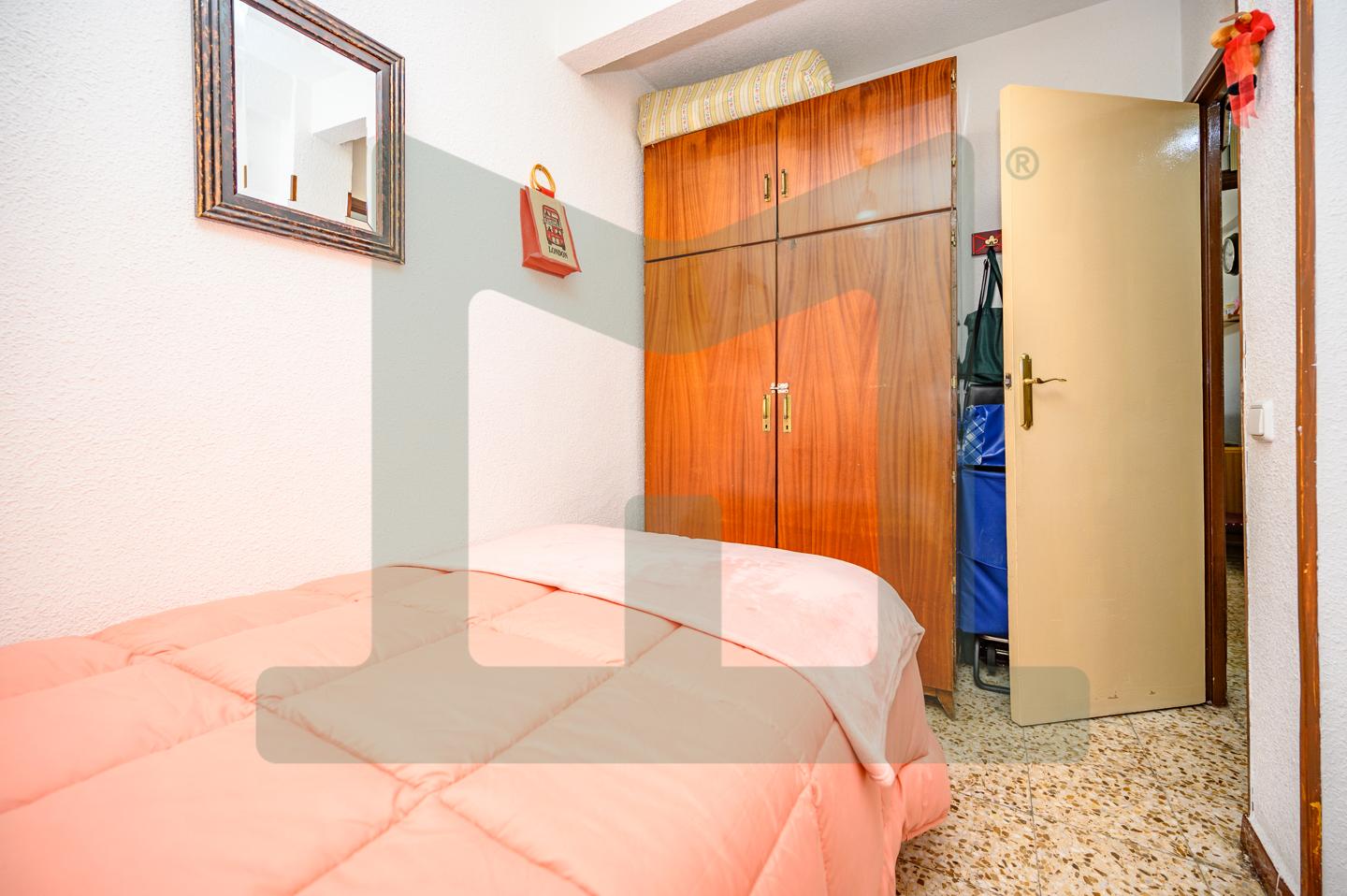 Calle Padilla, 28982