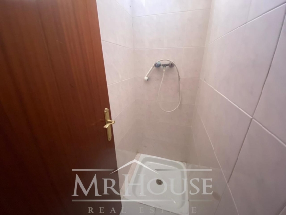Calle del Mirador, 28341