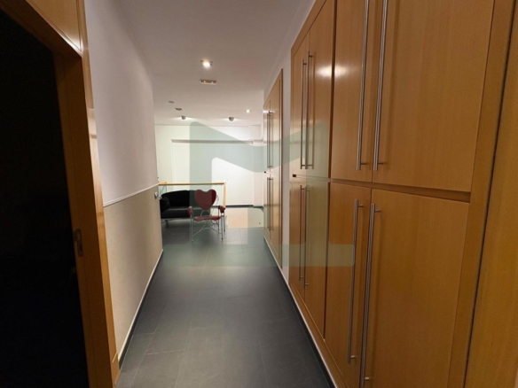 Calle de las Avispas, 45200